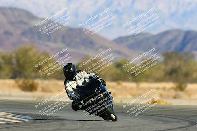 media/Jan-09-2022-SoCal Trackdays (Sun) [[2b1fec8404]]/Turn 14 (10am)/